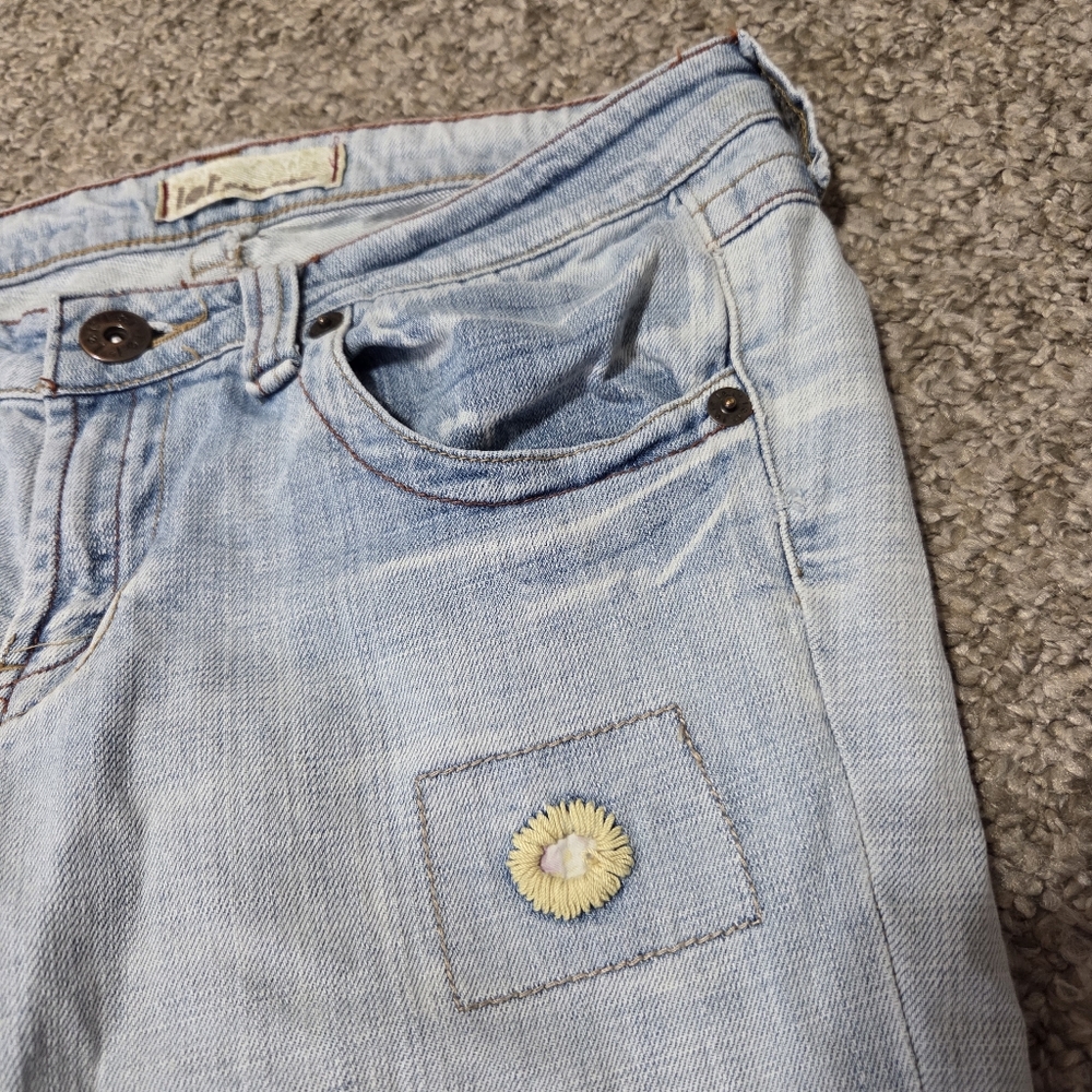 VTG LEI Women's y2k Low Rise Hip Hugger Yellow Flower‎ Stitch Flared Jeans 31x32 - Picture 3 of 16